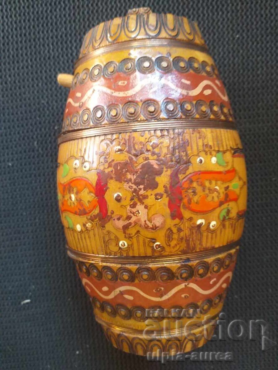 Soc Pyrographed Pavur with price 12.00 BGN | € 6.14 Soc Pyrographed Pavur with price 12.00 BGN | € 6.14