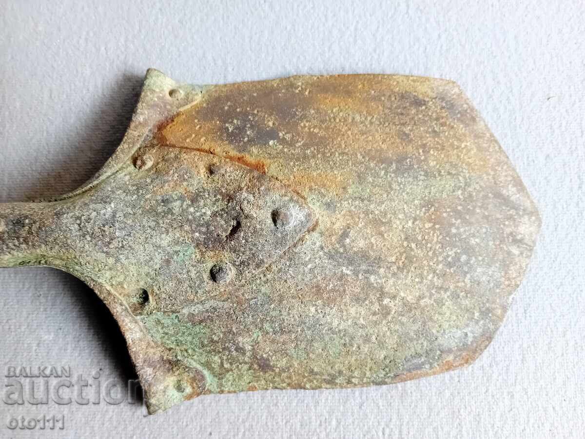 Delivery of OLD MILITARY SHOVEL -PSV Delivery of OLD MILITARY SHOVEL -PSV