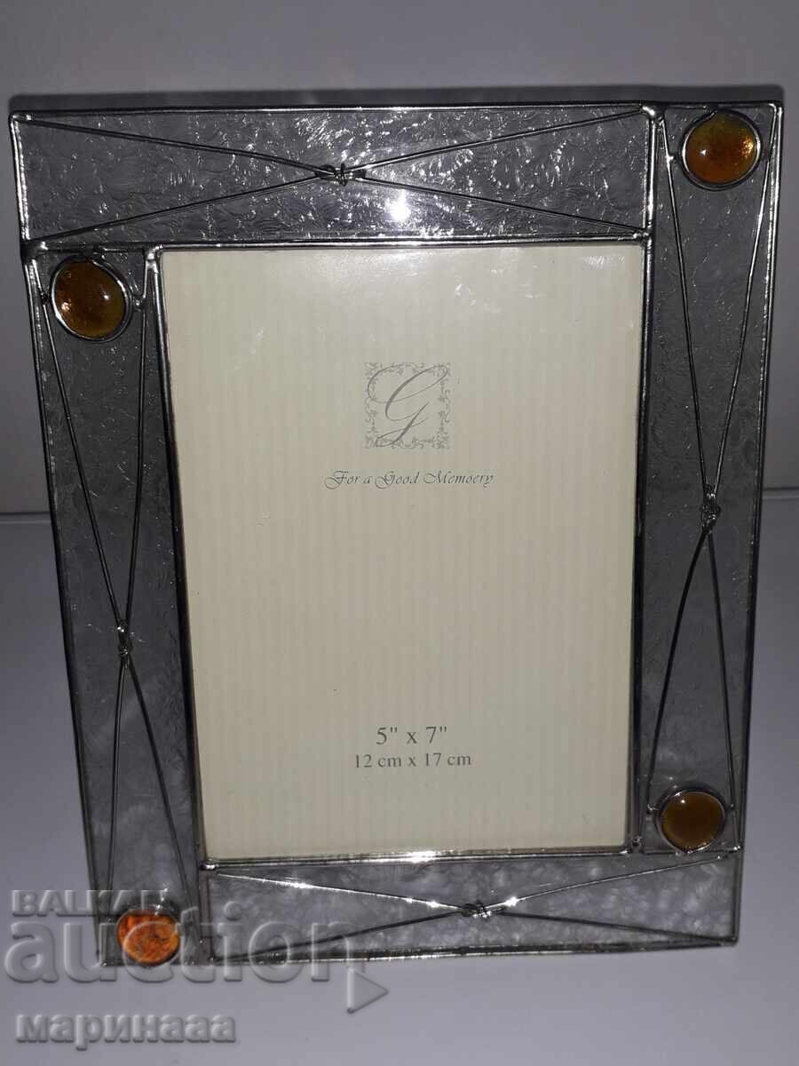 BEAUTIFUL SOLID FRAME. GLASS, METAL with price 9.00 BGN | € 4.60 BEAUTIFUL SOLID FRAME. GLASS, METAL with price 9.00 BGN | € 4.60