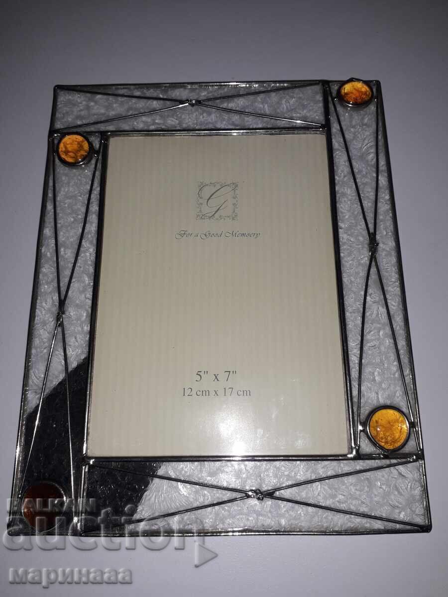 Delivery of BEAUTIFUL SOLID FRAME. GLASS, METAL Delivery of BEAUTIFUL SOLID FRAME. GLASS, METAL