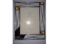 BEAUTIFUL SOLID FRAME. GLASS, METAL