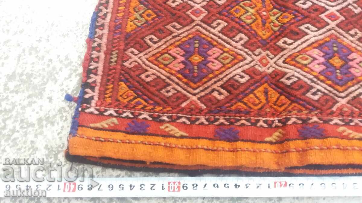 Auction UNIQUE HAND-STITCHED RENAISSANCE PILLOWCASE Auction UNIQUE HAND-STITCHED RENAISSANCE PILLOWCASE