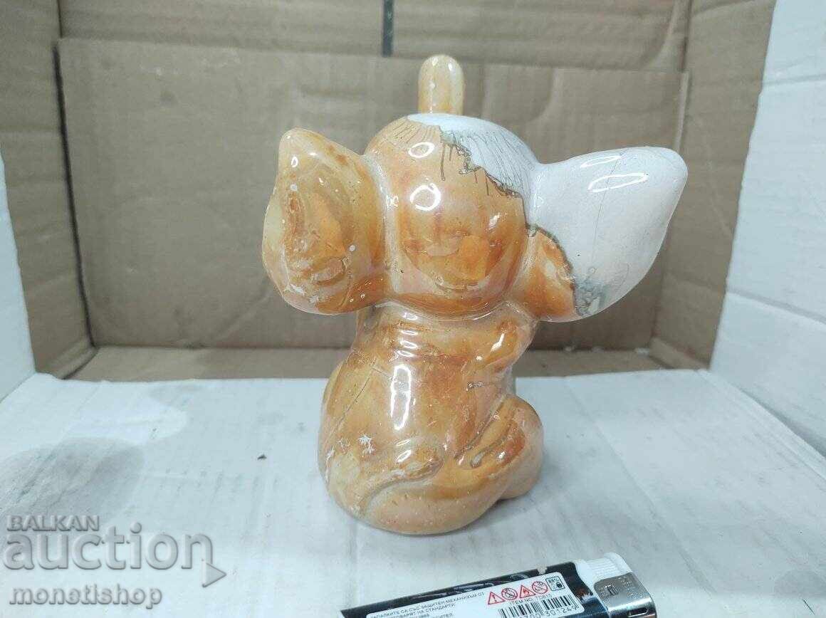 Πορσελάνινο ειδώλιο ενός ελέφαντα που χορεύει με τιμή 20.00 BGN | € 10.23