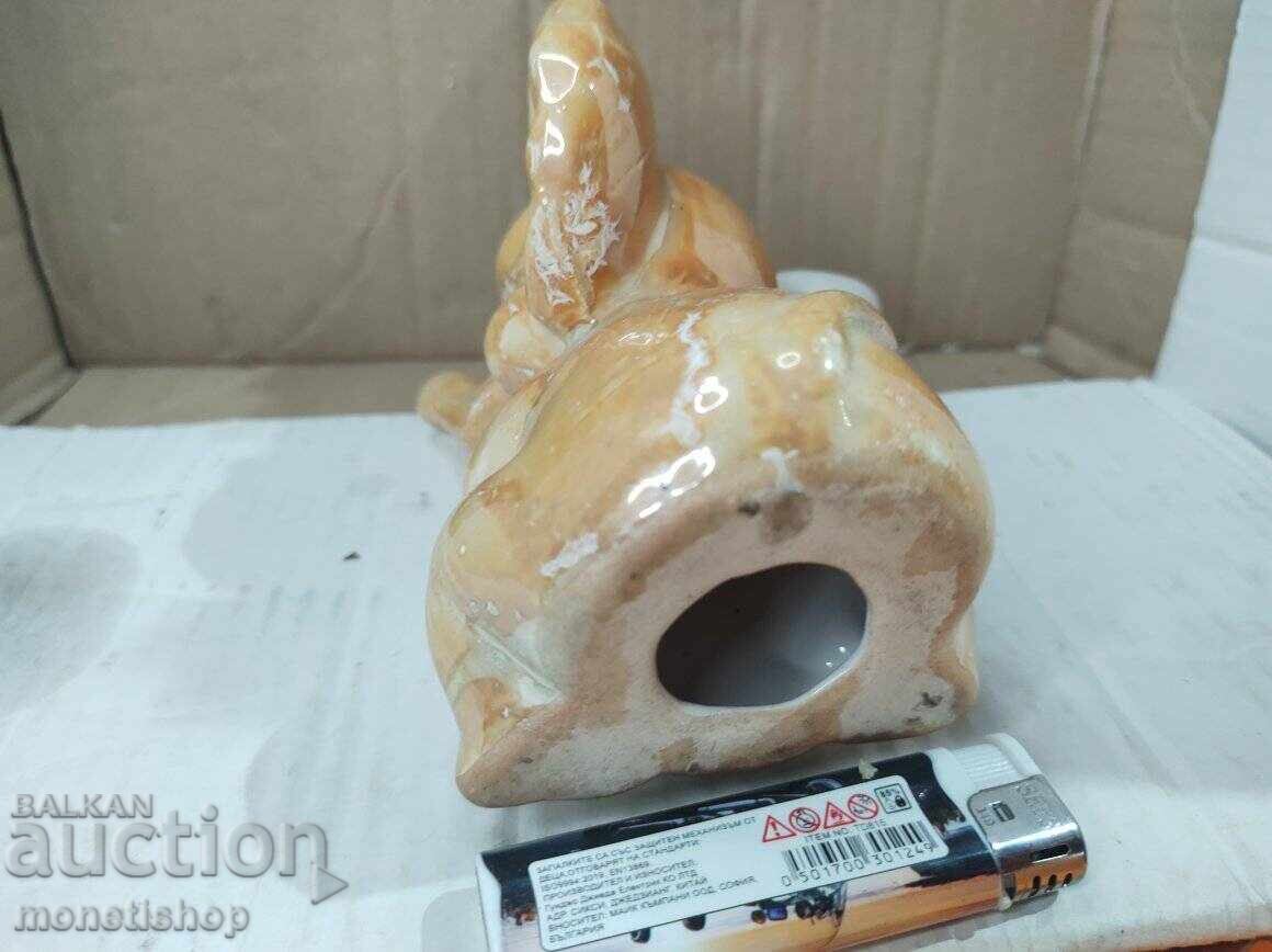 Παράδοση Πορσελάνινο ειδώλιο ενός ελέφαντα που χορεύει