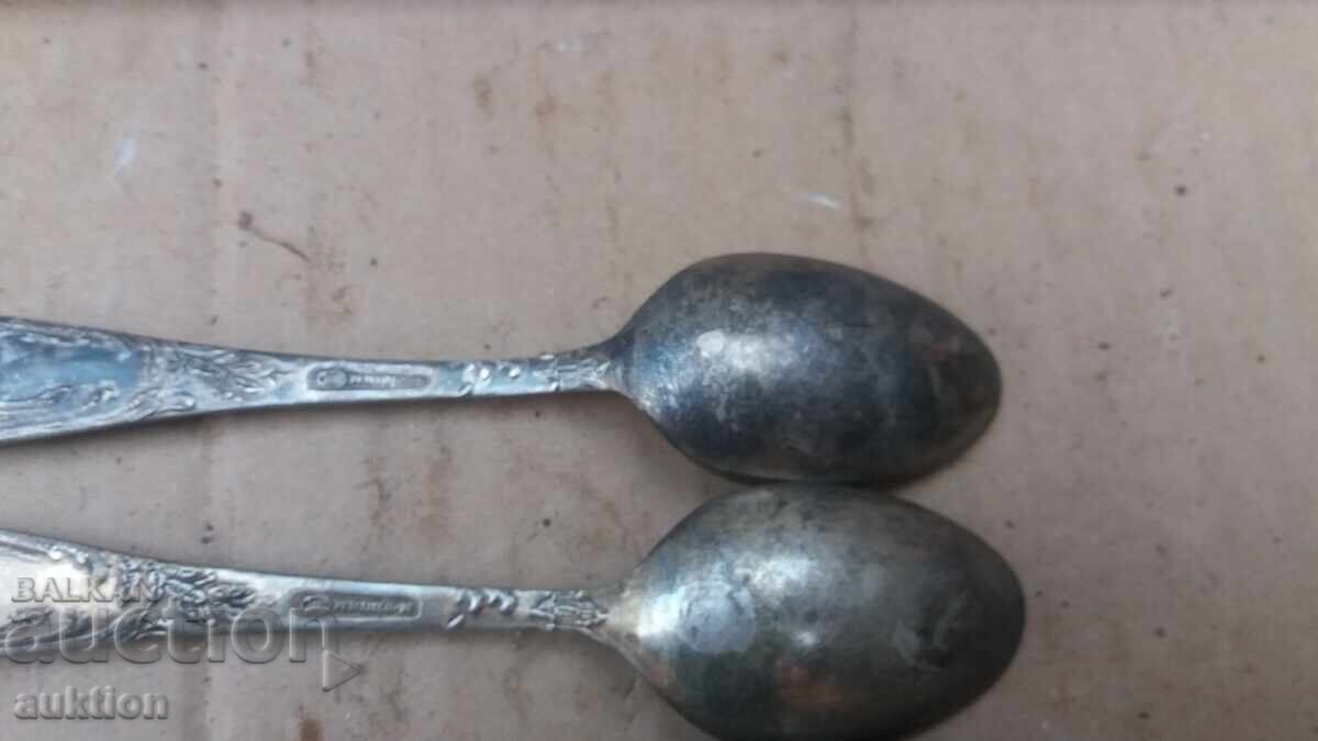 КОМПЛЕКТ ОТ 4 ДЕБЕЛО ПОСРЕБРЕНИ ЛЪЖИЧКИ С МАРКИРОВКА И КУТИЯ - 5 КОМПЛЕКТ ОТ 4 ДЕБЕЛО ПОСРЕБРЕНИ ЛЪЖИЧКИ С МАРКИРОВКА И КУТИЯ - 5