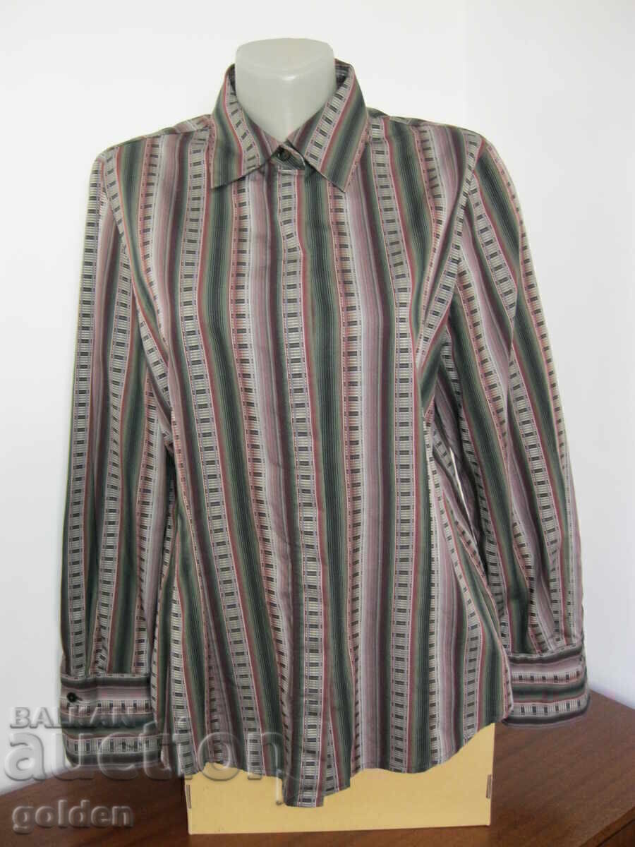 Доставка на Е л е га н т н а  дамска  риза