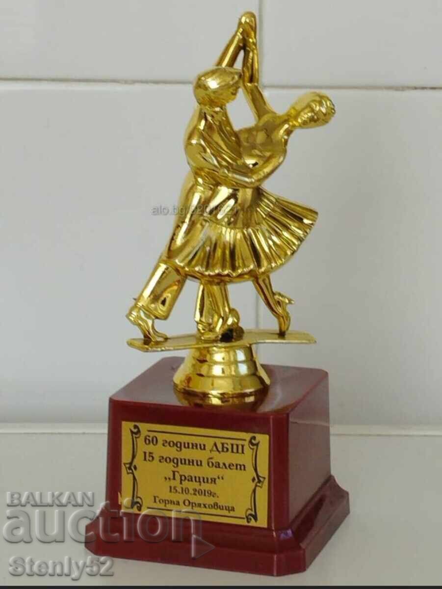 Statuetă, cupă cuplu dansator dansuri spaniole Statuetă, cupă cuplu dansator dansuri spaniole