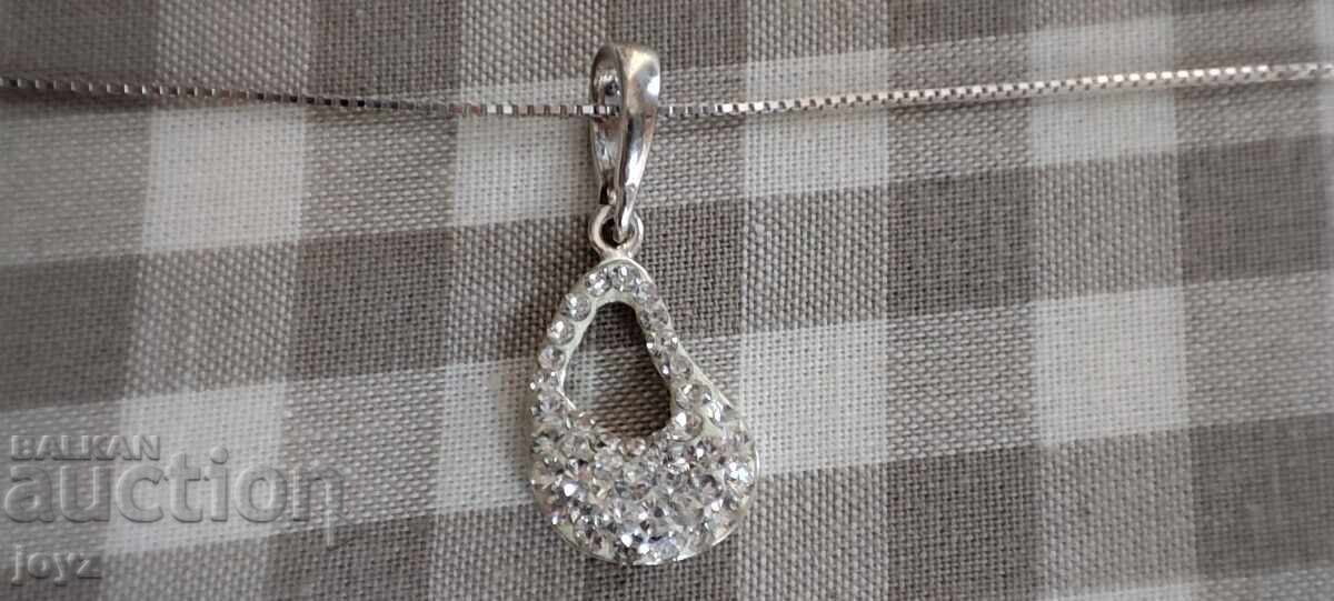 Auction SILVER NECKLACE WITH ZIRCONIA 3.5 g / 925 sterling silver Auction SILVER NECKLACE WITH ZIRCONIA 3.5 g / 925 sterling silver