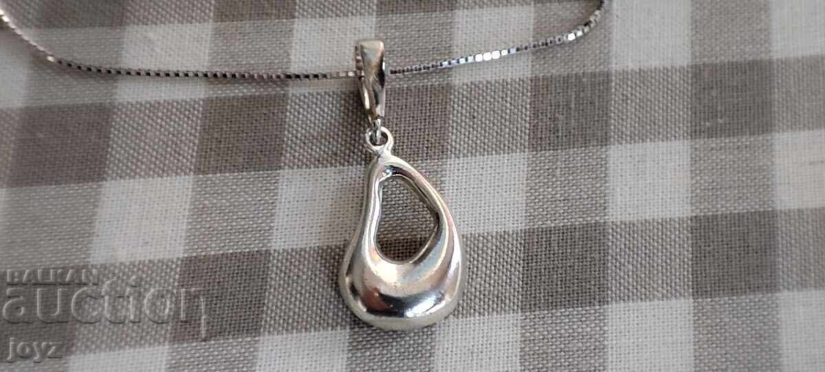 Delivery of SILVER NECKLACE WITH ZIRCONIA 3.5 g / 925 sterling silver Delivery of SILVER NECKLACE WITH ZIRCONIA 3.5 g / 925 sterling silver