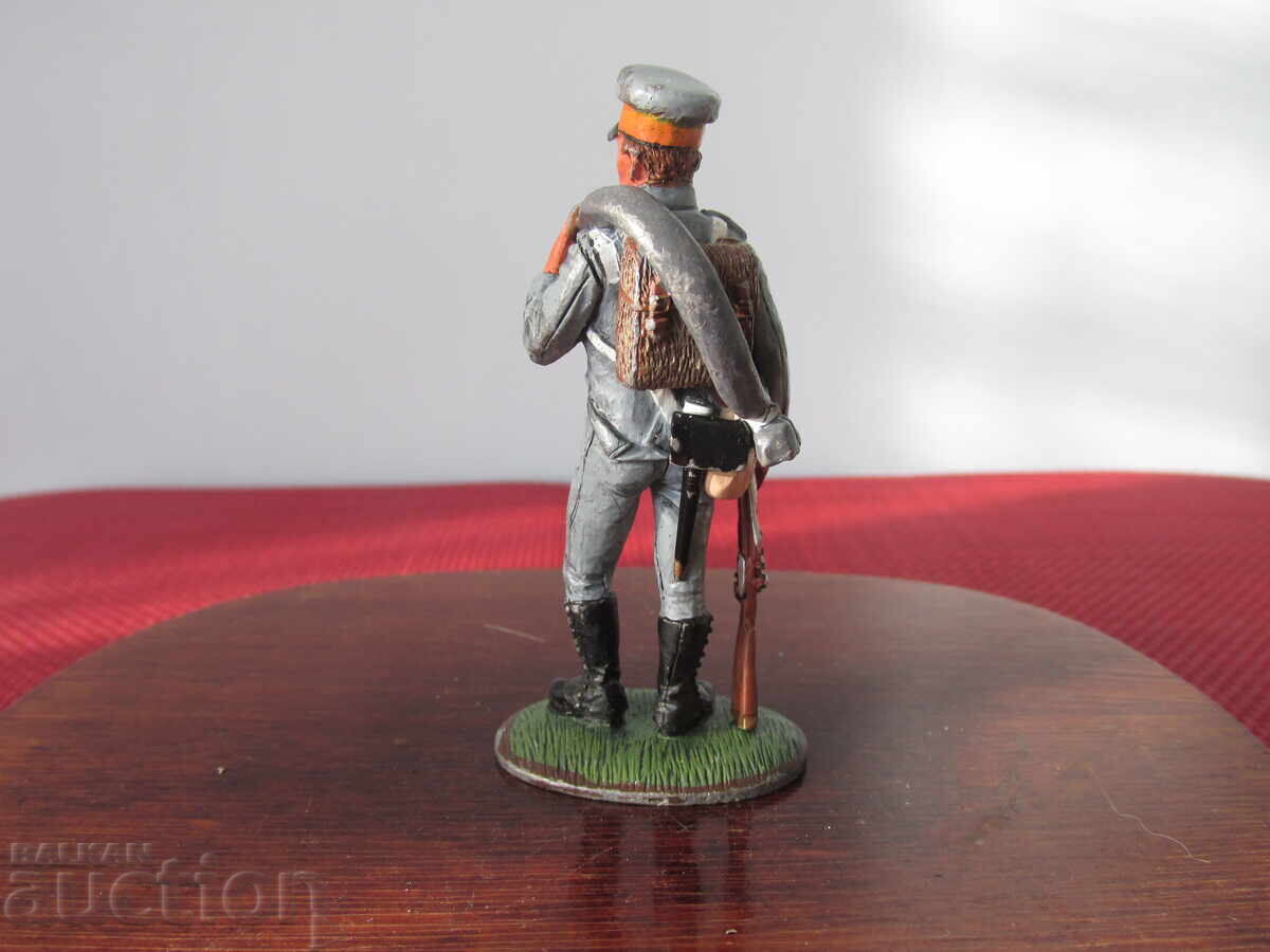 Auction DelPrado Soldier Auction DelPrado Soldier