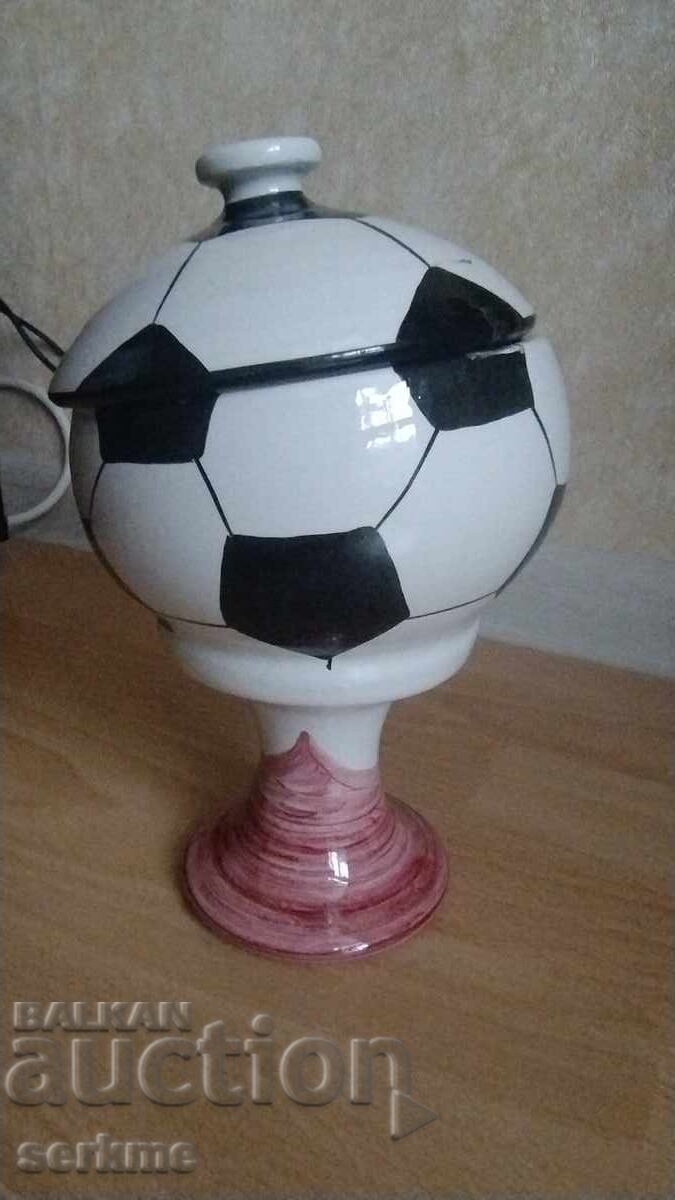 Φιγούρα από πορσελάνη με τιμή 15.00 BGN | € 7.67