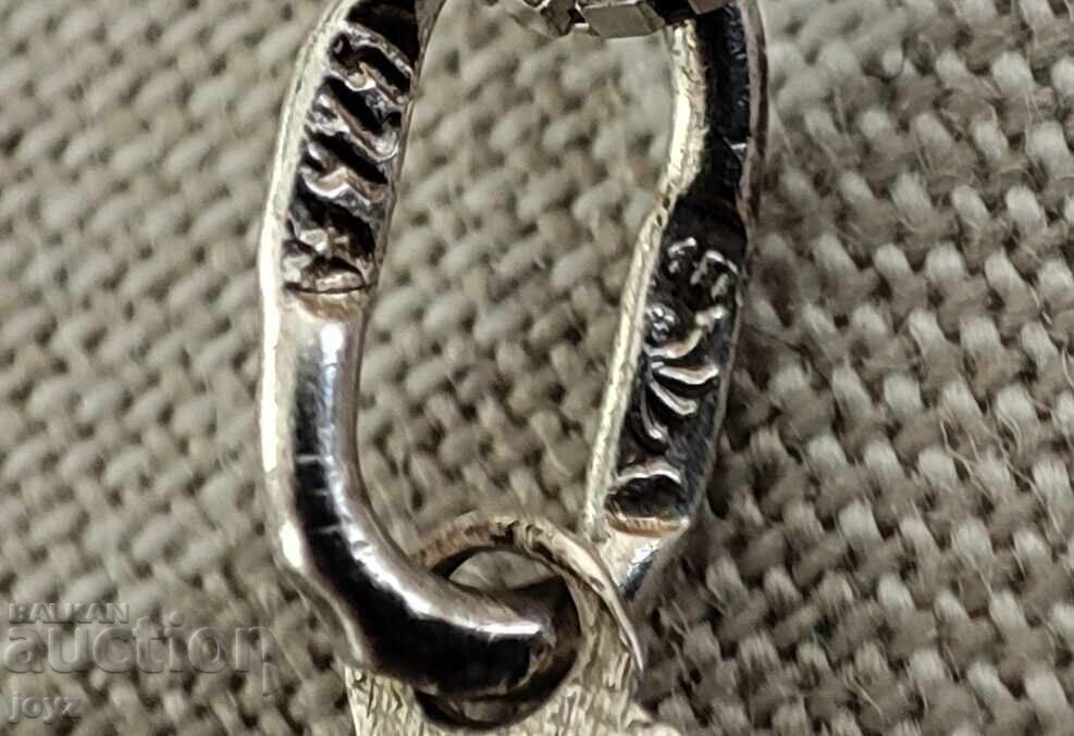 Delivery of SILVER NECKLACE with CROSS 3.22 grams / 925 HARDWARE Delivery of SILVER NECKLACE with CROSS 3.22 grams / 925 HARDWARE