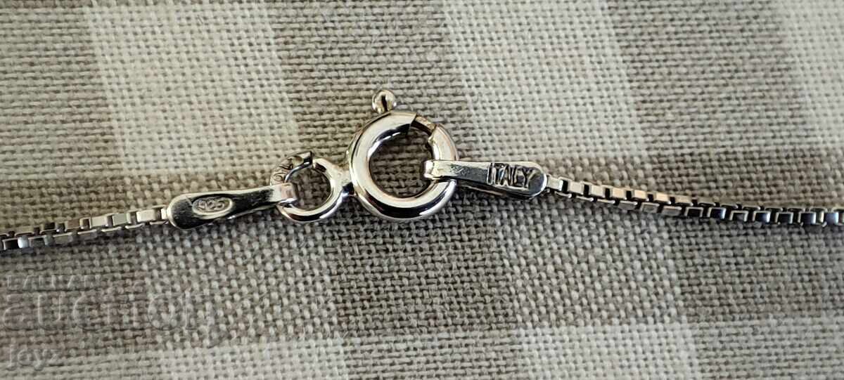 SILVER NECKLACE with PEARL 2.97 g./925 SALVATION - 5 SILVER NECKLACE with PEARL 2.97 g./925 SALVATION - 5