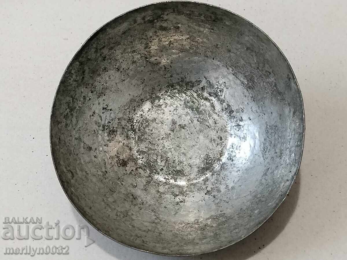 Delivery of Old copper drinking cup copper vessel Delivery of Old copper drinking cup copper vessel