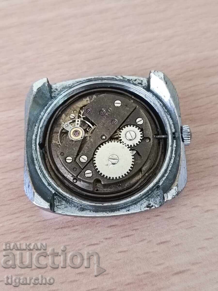 Auction Retro digital watch Auction Retro digital watch