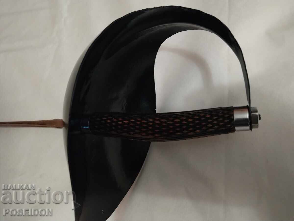 Auction ROYAL ESPADRON RAPIERS SWORD EAGLE Auction ROYAL ESPADRON RAPIERS SWORD EAGLE