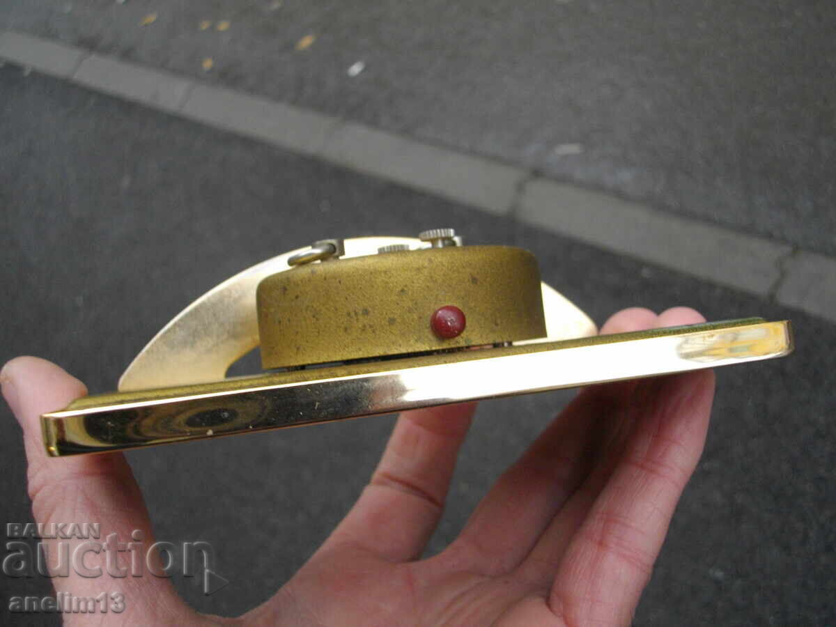 Delivery of COLLECTIBLE ALARM CLOCK SLAVA SLAVA OSTANKINO Delivery of COLLECTIBLE ALARM CLOCK SLAVA SLAVA OSTANKINO