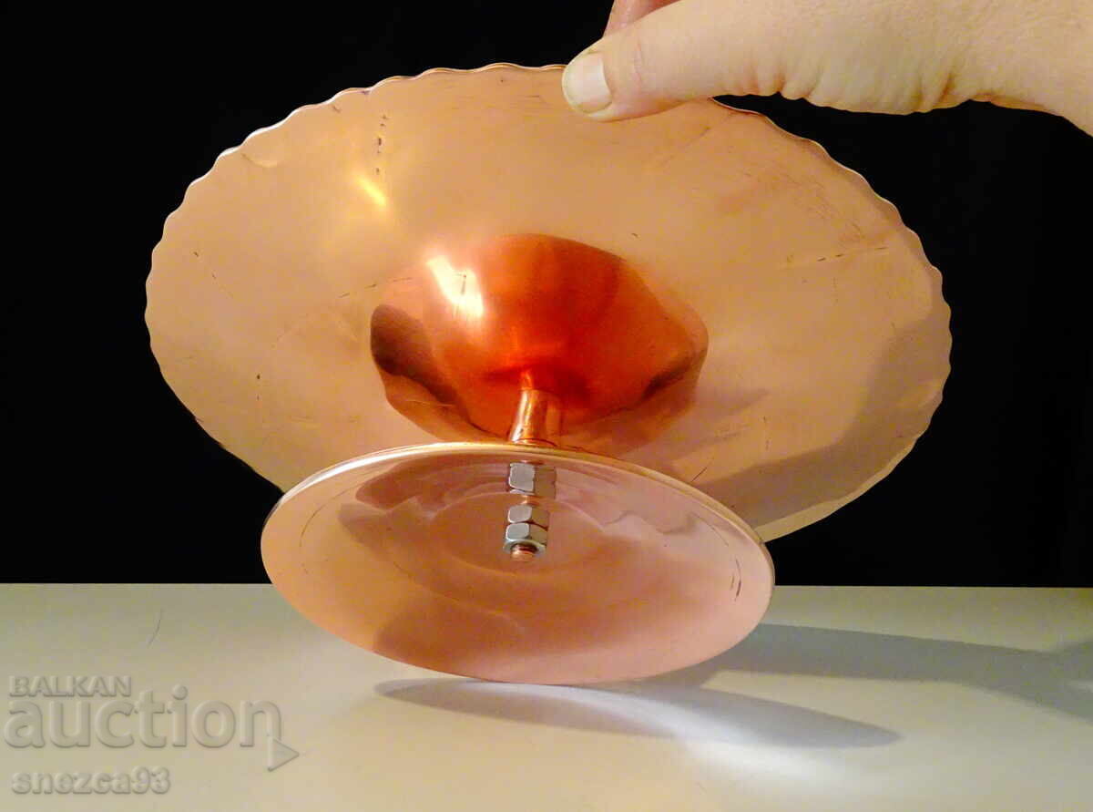 Copper fruit bowl 2 kg., copper cake tray with price 179.00 BGN | € 91.52