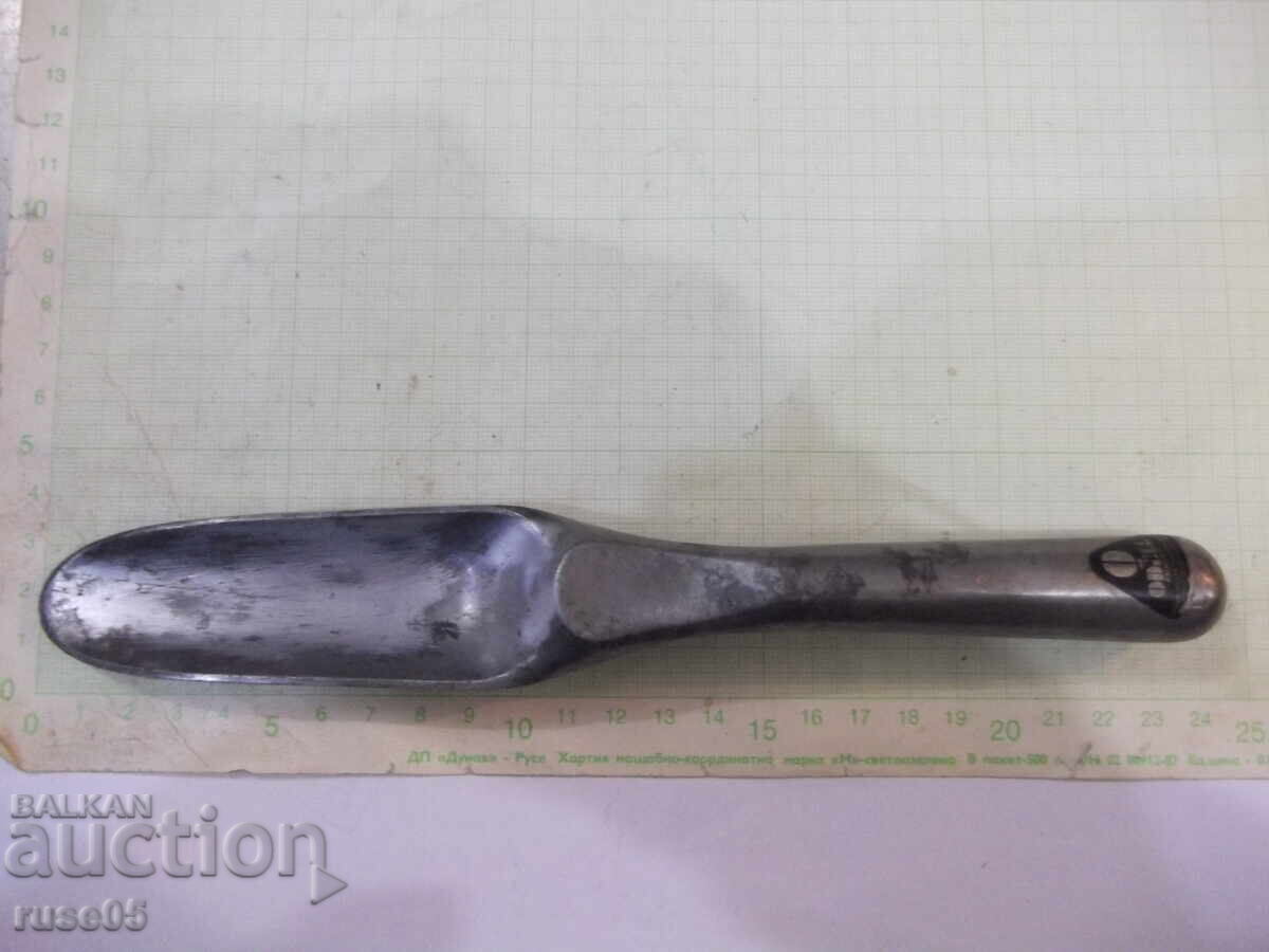 Auction Garden shovel English Auction Garden shovel English