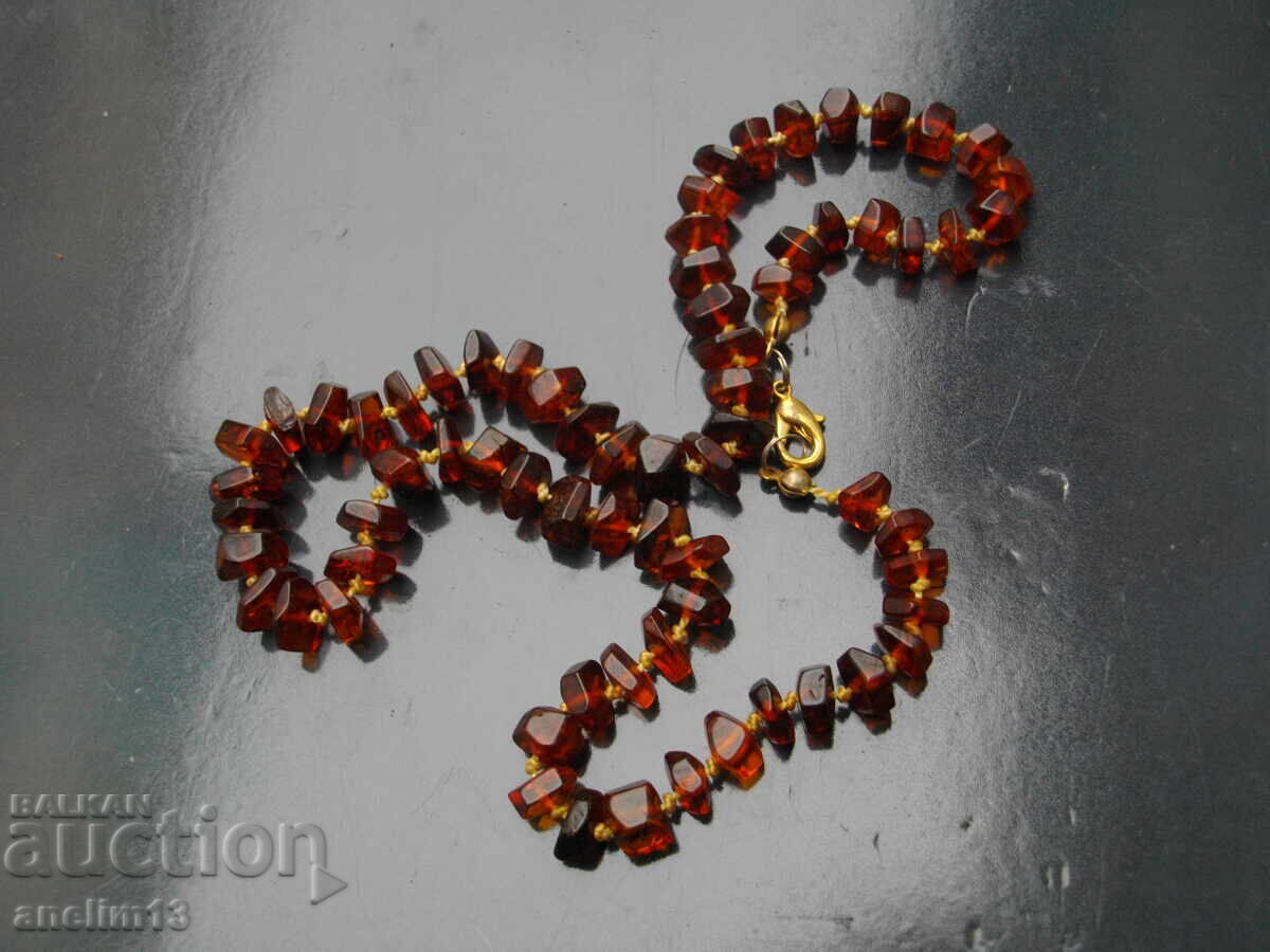 NECKLACE NECKLACE NATURAL BALTIC AMBER with price 55.00 BGN | € 28.12 NECKLACE NECKLACE NATURAL BALTIC AMBER with price 55.00 BGN | € 28.12