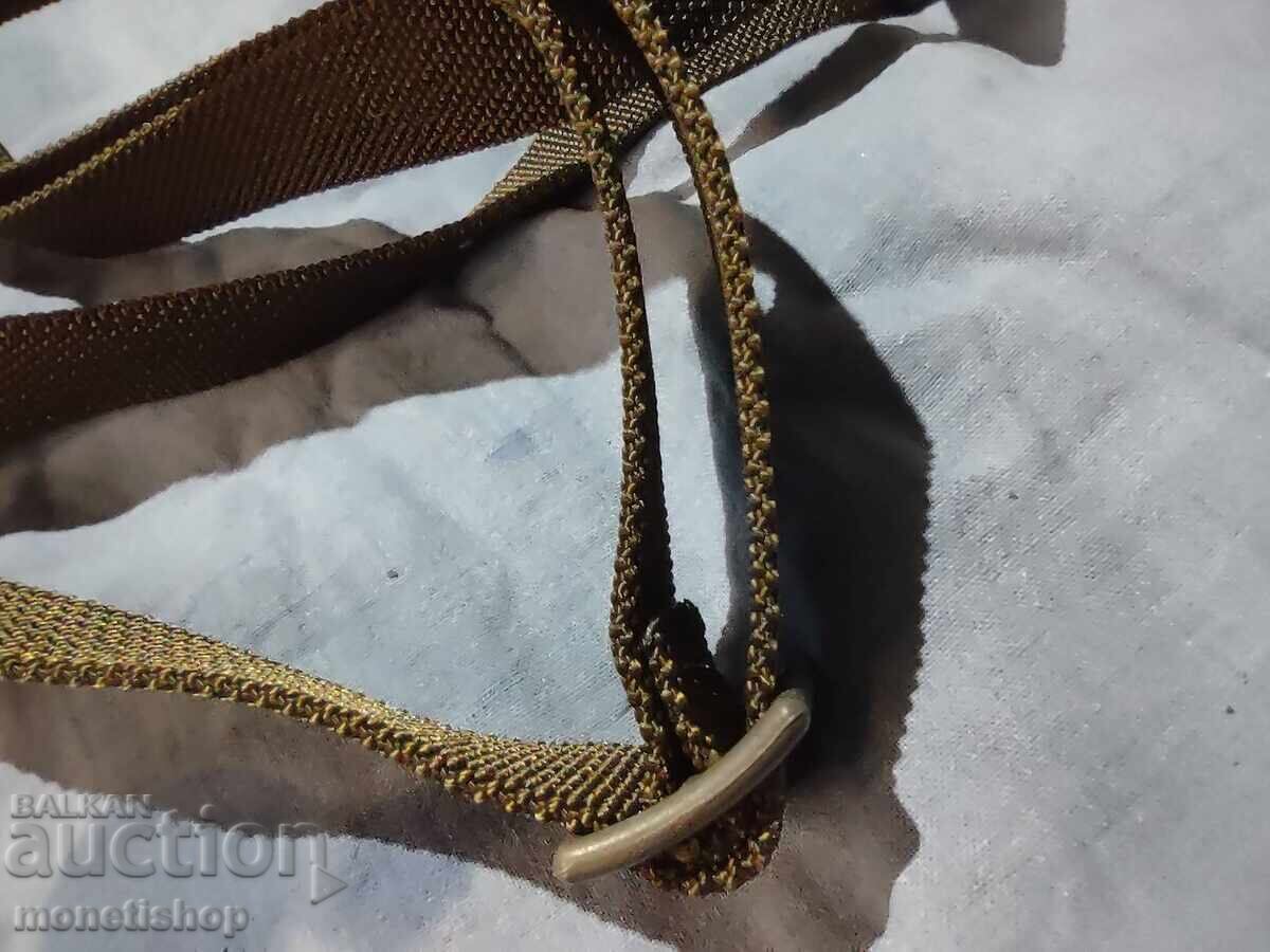 Auction Two very sturdy straps Auction Two very sturdy straps