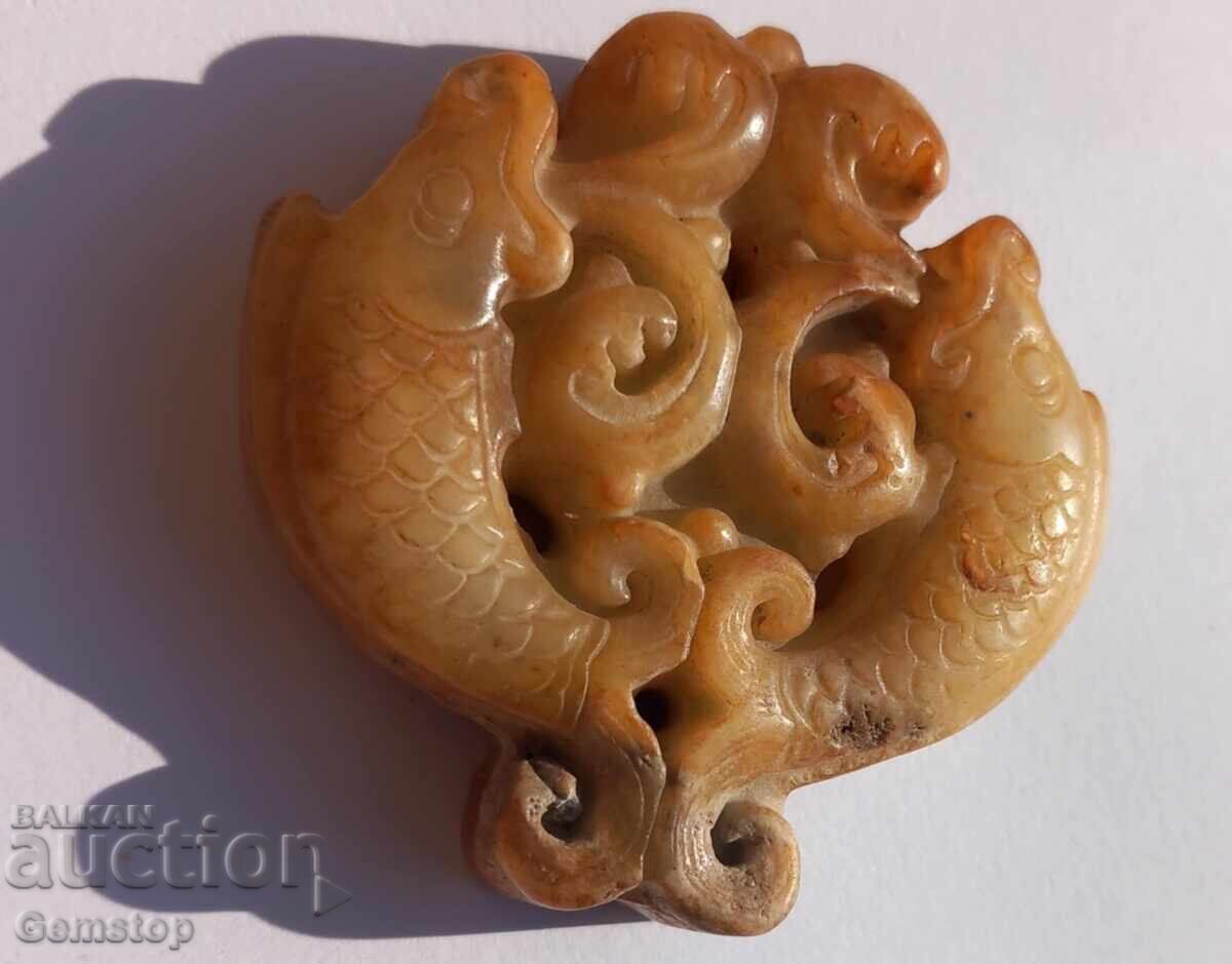 202.90 pcs natural jade fish amulet