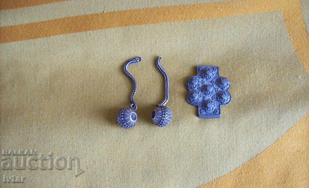 Part of antique jewelry, silver with price 28.00 BGN | € 14.32 Part of antique jewelry, silver with price 28.00 BGN | € 14.32
