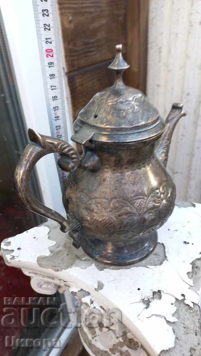 Auction OLD SILVER-PLATED KETTLE Auction OLD SILVER-PLATED KETTLE