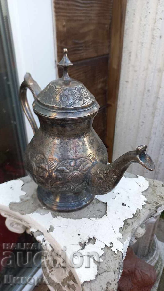 Delivery of OLD SILVER-PLATED KETTLE Delivery of OLD SILVER-PLATED KETTLE