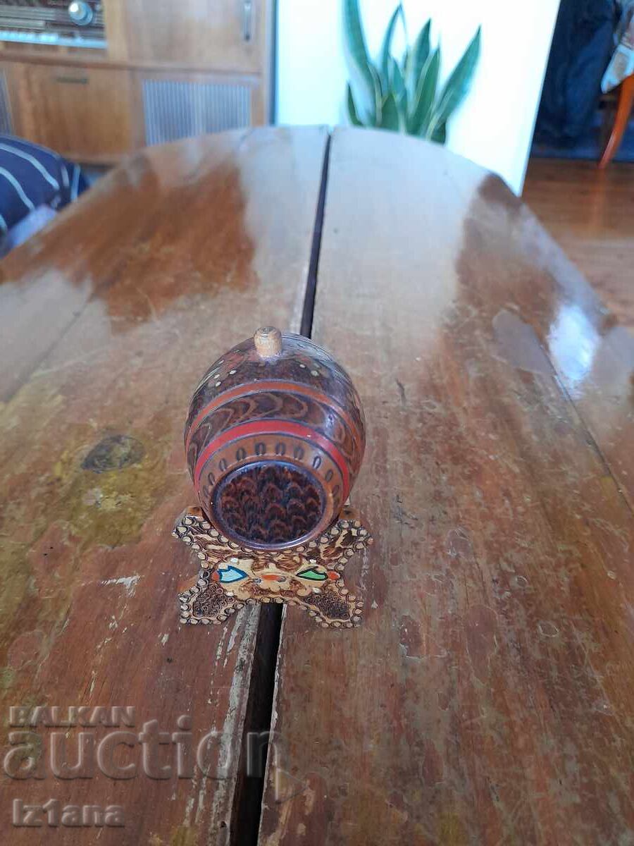 Delivery of Old wooden souvenir barrel Delivery of Old wooden souvenir barrel