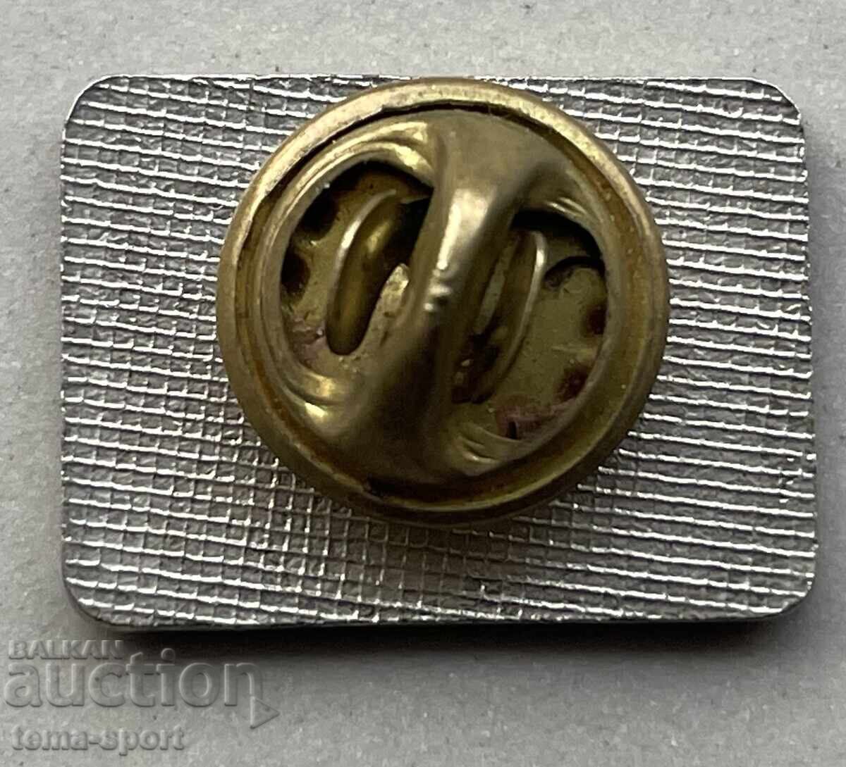 1300 Canada badge Canadian Equestrian Federation enamel with price 5.00 BGN | € 2.56 1300 Canada badge Canadian Equestrian Federation enamel with price 5.00 BGN | € 2.56