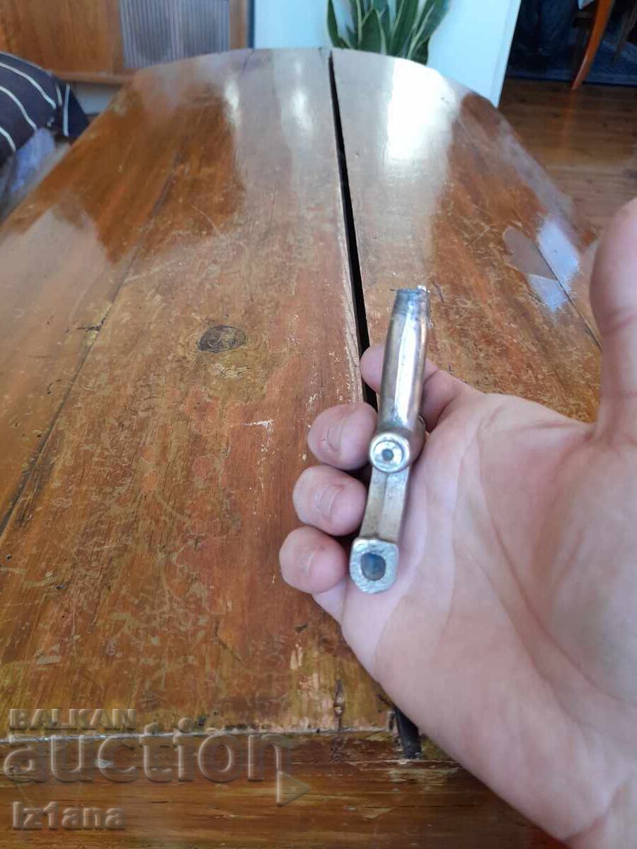 Delivery of Old samovar faucet Delivery of Old samovar faucet