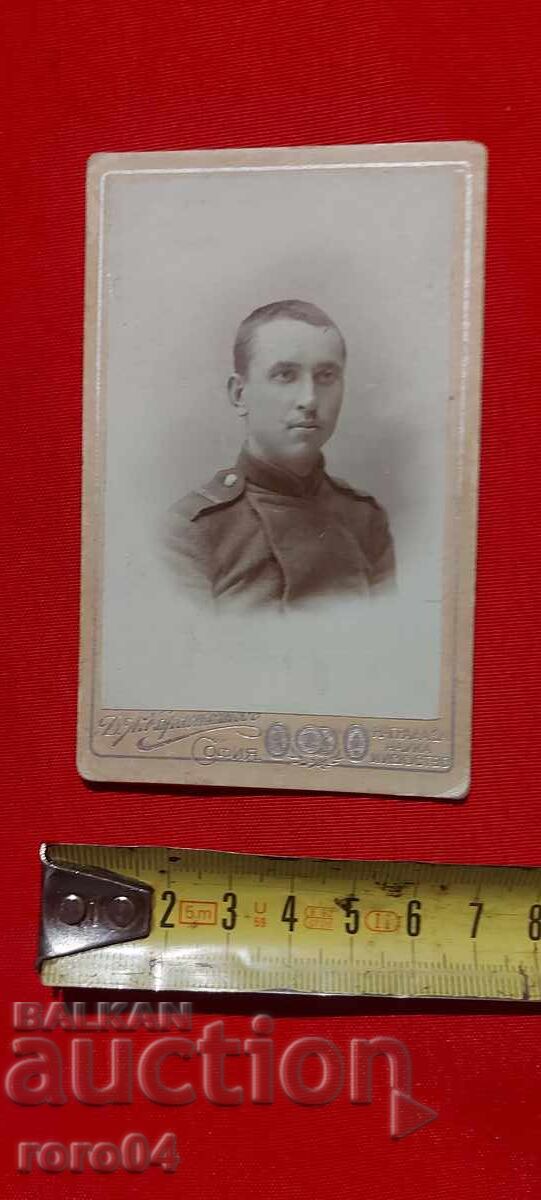 JUNKER - DIMITAR KARASTOYANOV - 5 JUNKER - DIMITAR KARASTOYANOV - 5