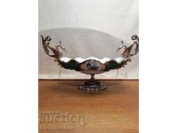 Extremely beautiful porcelain fruit bowl with bronze