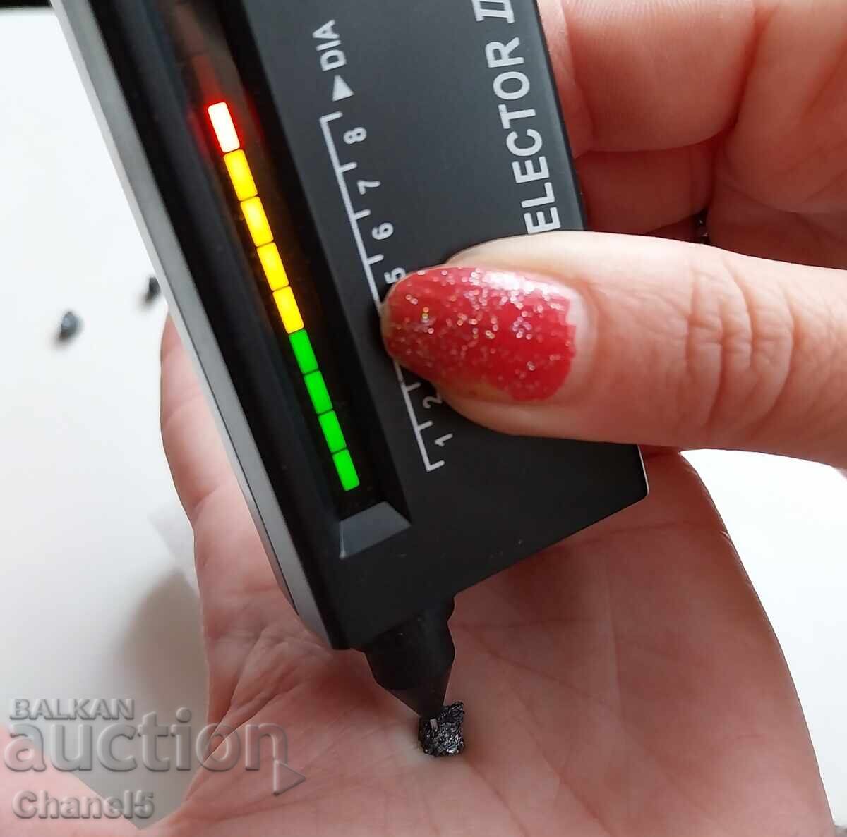 Δημοπρασία NATURAL Rough BLACK DIAMOND - 1,10 ct (692)