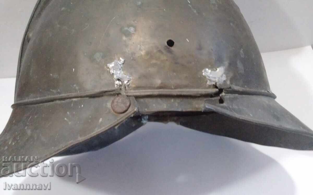 Old fireman's helmet - 7 Old fireman's helmet - 7