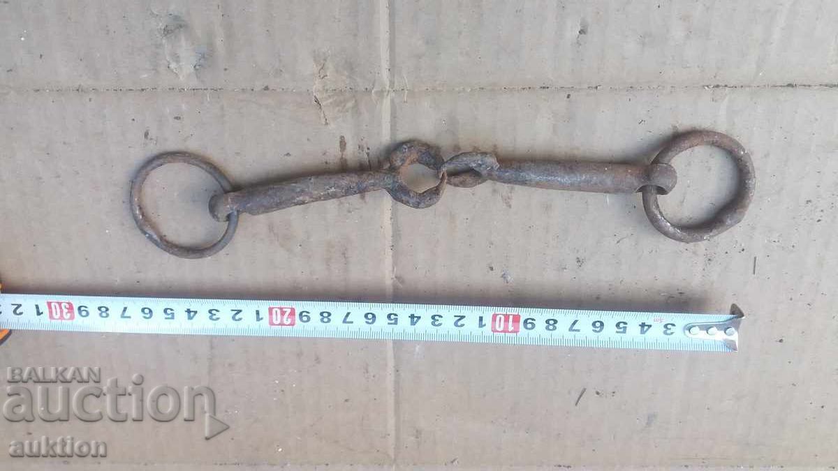 OLD FORGED HORSE AMMUNITION GEMS - 5 OLD FORGED HORSE AMMUNITION GEMS - 5