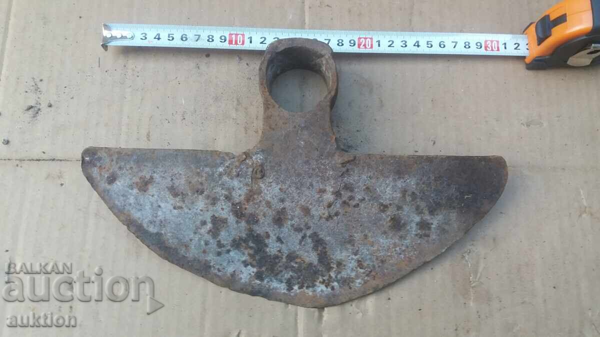 OLD MASSIVE SOC. HOE, SHOVEL OLD MASSIVE SOC. HOE, SHOVEL