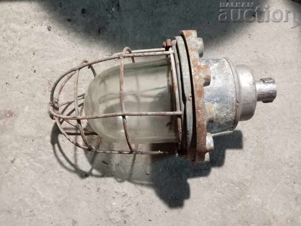 industrial explosion-proof lamp retro EXPLOSION-PROOF with price 65.00 BGN | € 33.23 industrial explosion-proof lamp retro EXPLOSION-PROOF with price 65.00 BGN | € 33.23