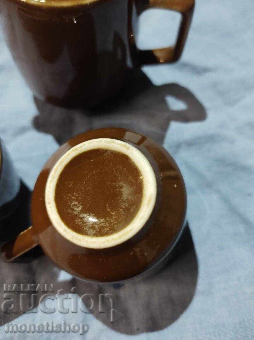 2 τεμ. φλιτζάνια καφέ και μια κανάτα με τιμή 20.00 BGN | € 10.23 2 τεμ. φλιτζάνια καφέ και μια κανάτα με τιμή 20.00 BGN | € 10.23
