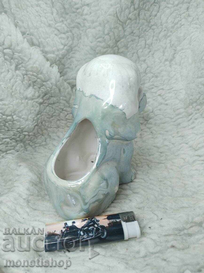 Auction PORCELAIN DOG FIGURINE Auction PORCELAIN DOG FIGURINE