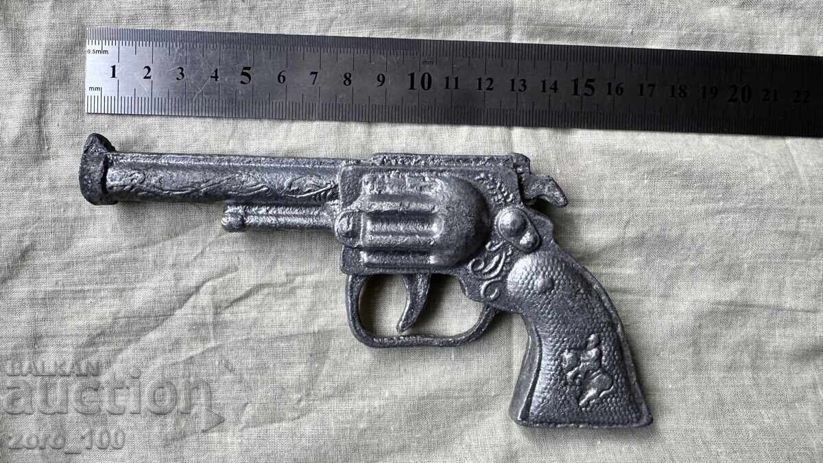 From 1 pc. BZTs, Toy pistol, cast from the socialist era with price 5.00 BGN | € 2.56 From 1 pc. BZTs, Toy pistol, cast from the socialist era with price 5.00 BGN | € 2.56