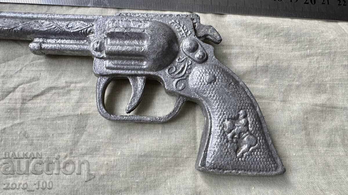 Delivery of From 1 pc. BZTs, Toy pistol, cast from the socialist era Delivery of From 1 pc. BZTs, Toy pistol, cast from the socialist era