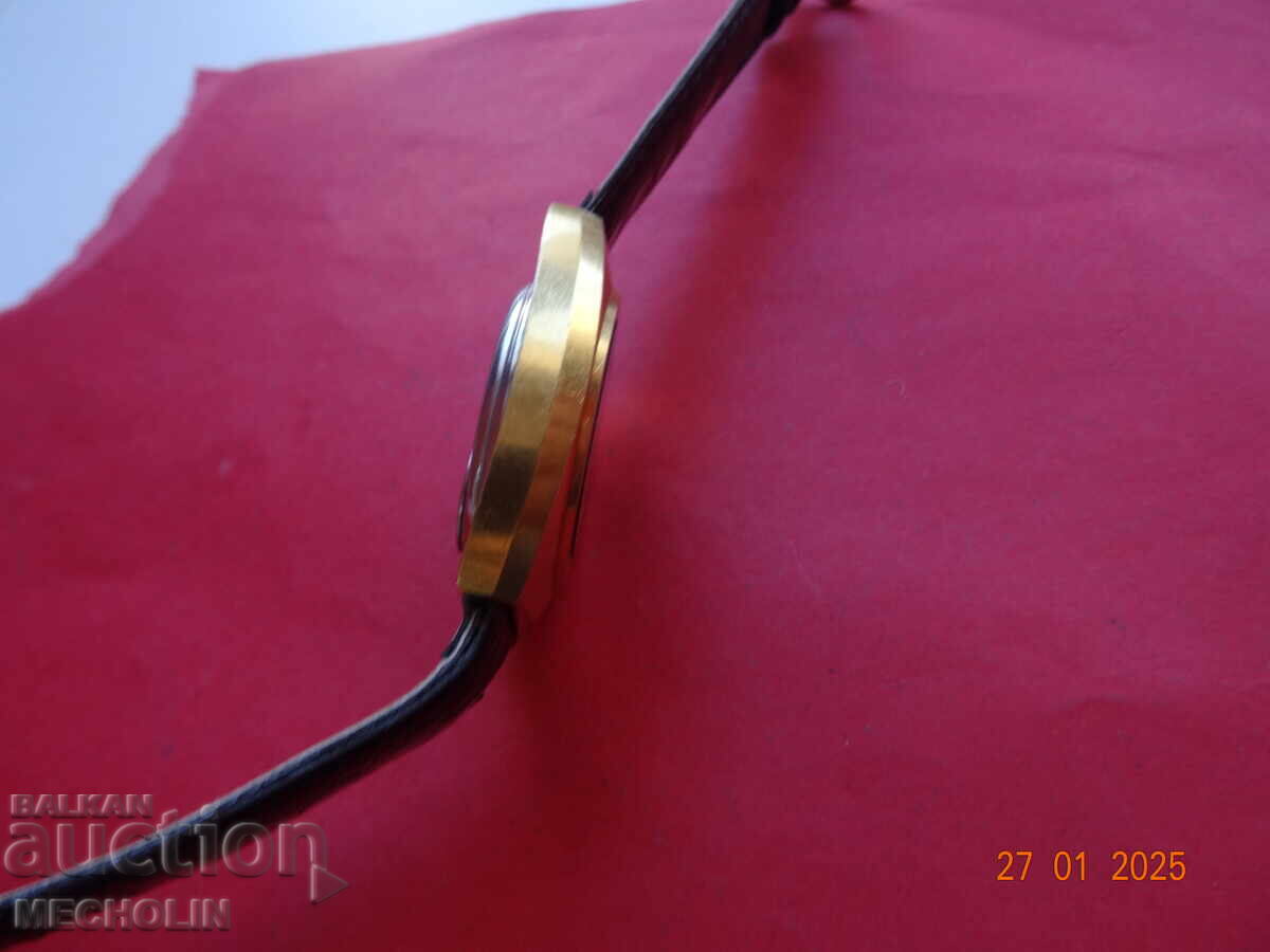 Delivery of COLLECTIBLE SWISS DIGITAL WATCH PHASAR Delivery of COLLECTIBLE SWISS DIGITAL WATCH PHASAR