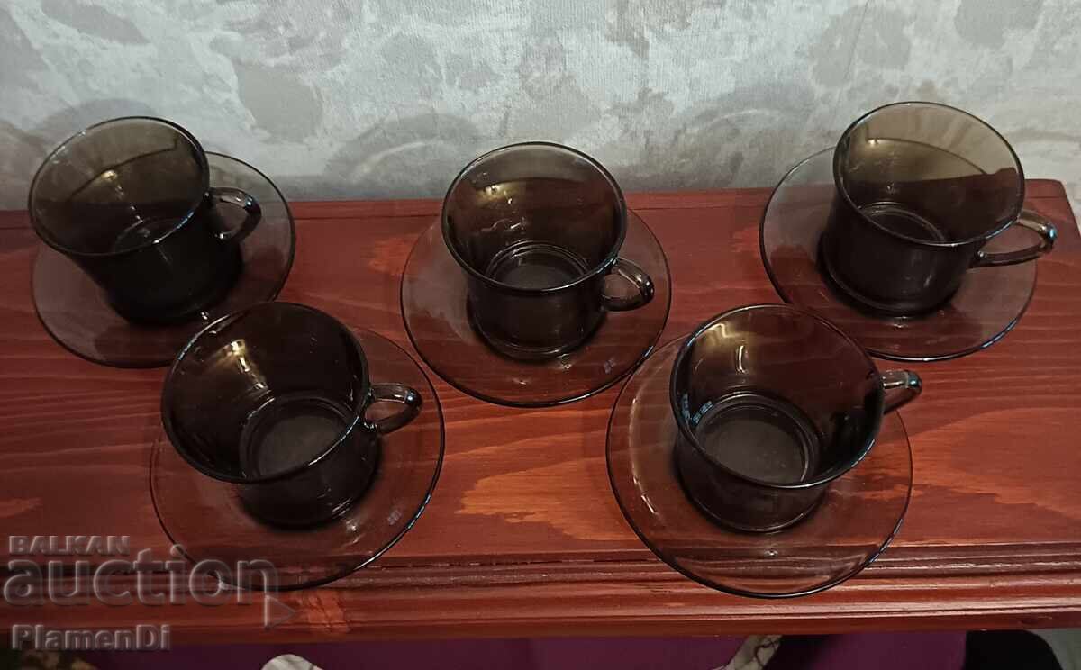 French Arcopal coffee set with price € 15.40 | 30.12 BGN