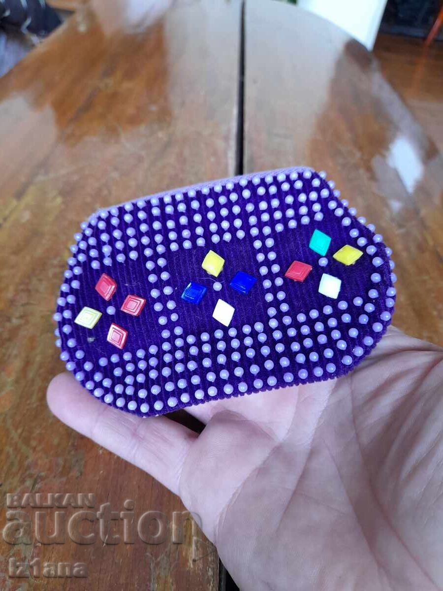 Auction Old beaded purse Auction Old beaded purse