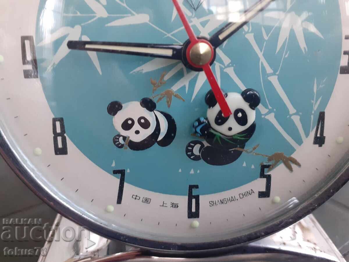 Delivery of Old Chinese animated panda alarm clock Delivery of Old Chinese animated panda alarm clock