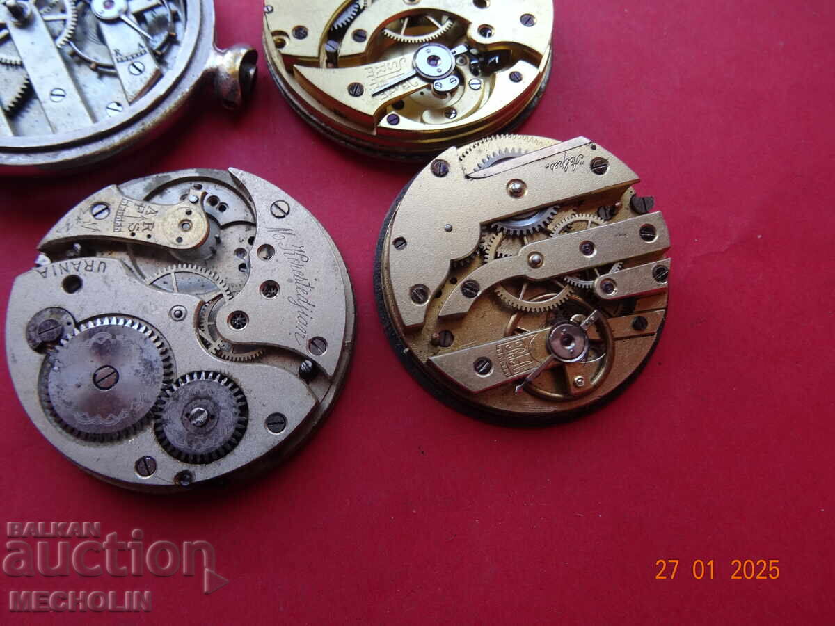 LOT OF POCKET WATCH MOVEMENT MECHANISMS 5 - 5 LOT OF POCKET WATCH MOVEMENT MECHANISMS 5 - 5