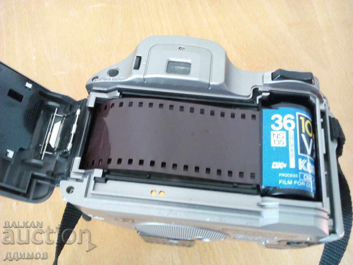 Auction  Camera OLYMPUS IS-21