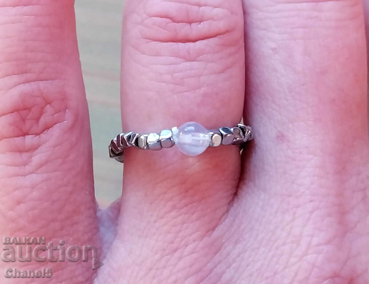 Delivery of GENTLE RING WITH MOONSTONE AND STEEL (951) Delivery of GENTLE RING WITH MOONSTONE AND STEEL (951)